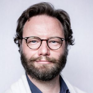 Fysiotherapeut-Jerry-Fysiotherapie-Loosduinsekade-in-Den-Haag-2-683x1024 Fysiotherapeut-Jerry-Fysiotherapie-Loosduinsekade-in-Den-Haag-2-683x1024